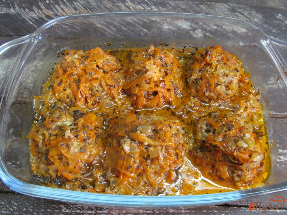 Фото приготовление рецепта: Мясные тефтели с овсянкой в духовке шаг №8