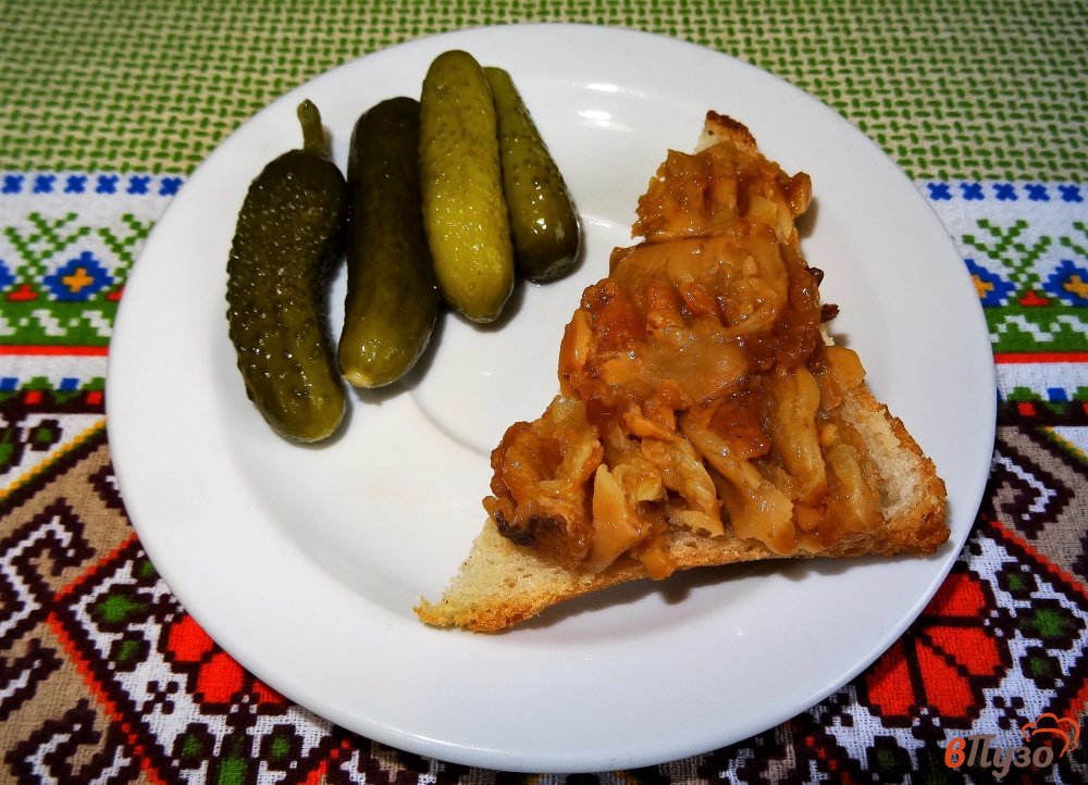 Фото приготовление рецепта: Остро-сладкая курица на чесноке шаг №7