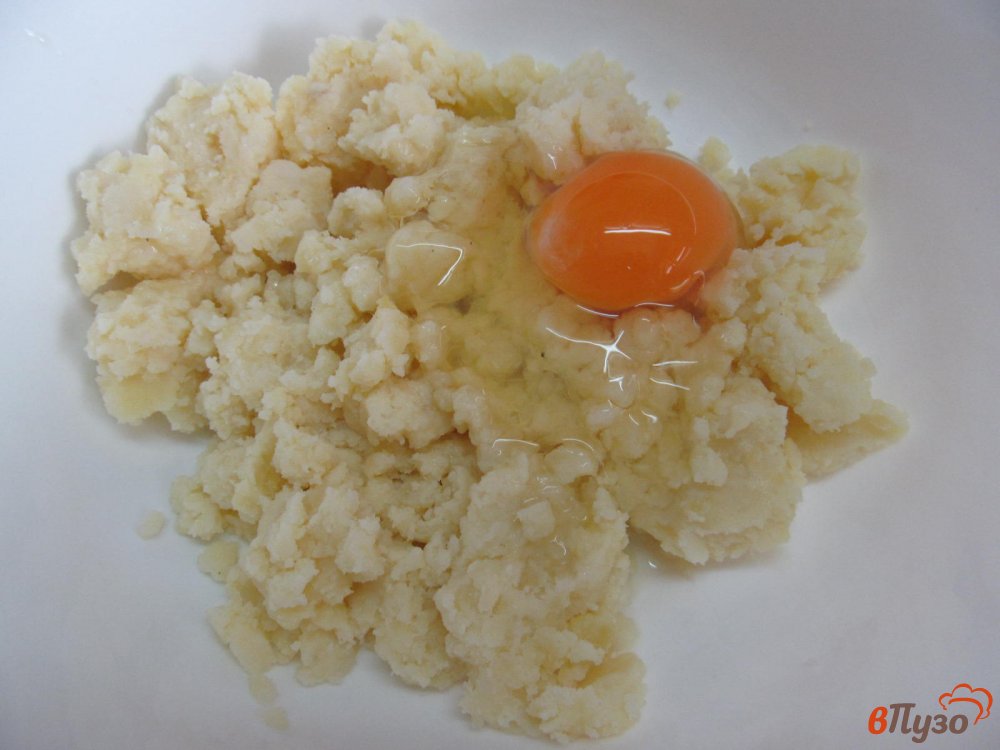 Фото приготовление рецепта: Картофельные зразы с мясом