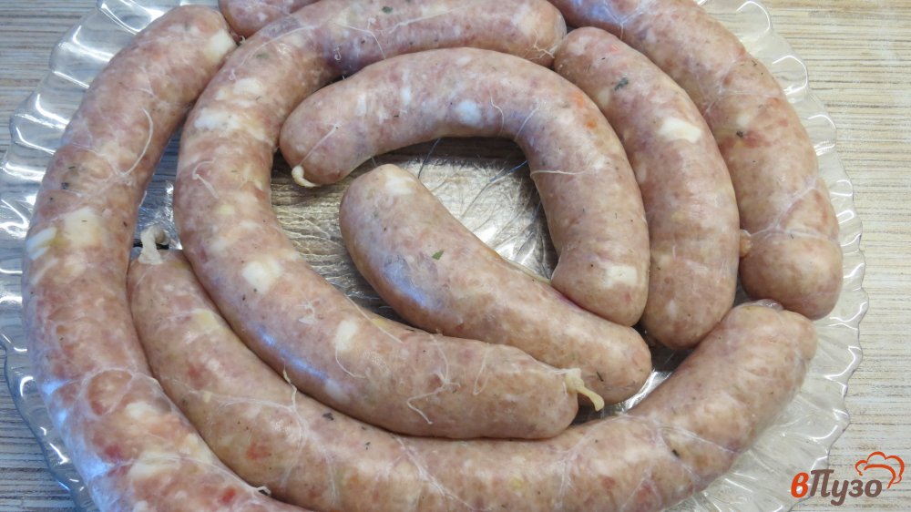 Фото приготовление рецепта: Колбаски из двух видов мяса шаг №5