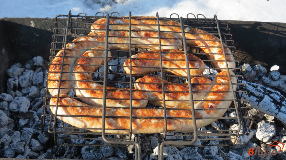 Фото приготовление рецепта: Колбаски из двух видов мяса шаг №6