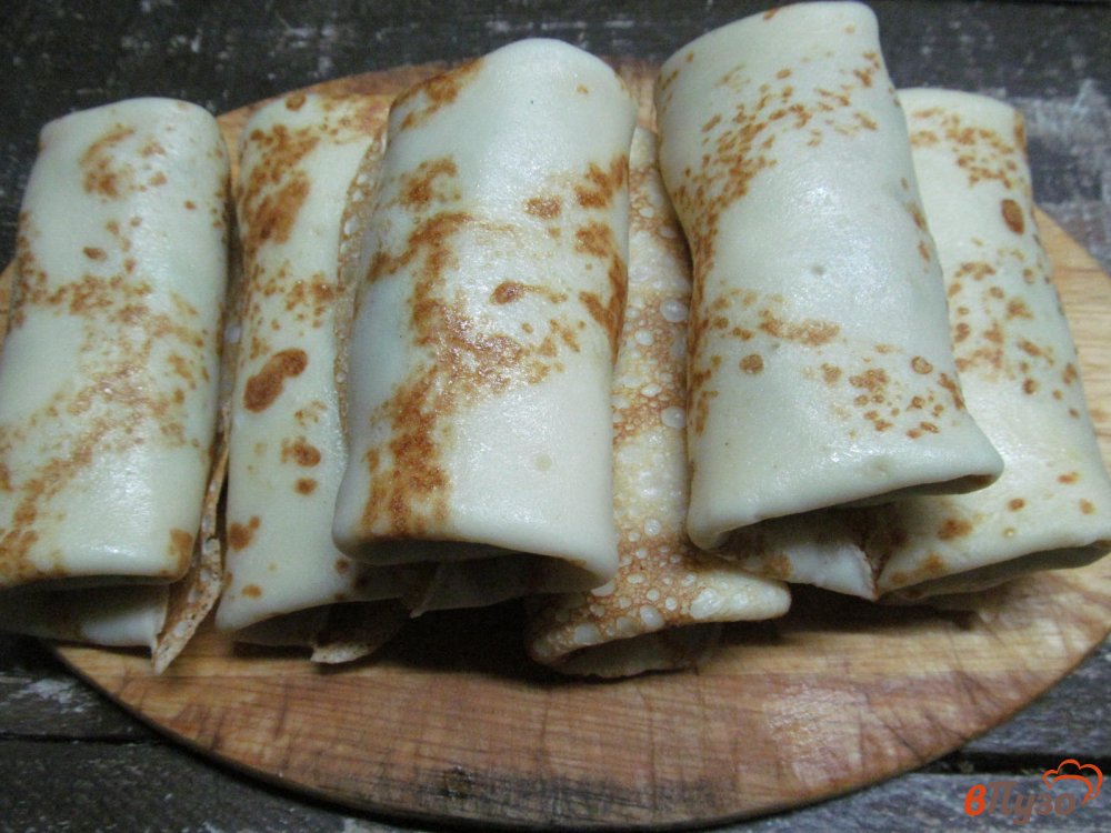 Фото приготовление рецепта: Блины с начинкой из мяса и кабачка шаг №8
