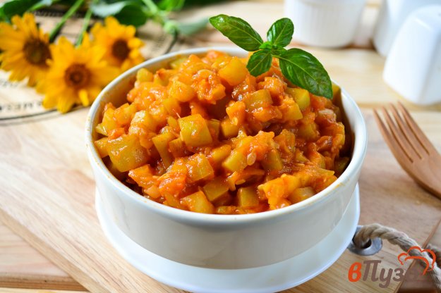 фото рецепта: Кабачковая икра кусочками