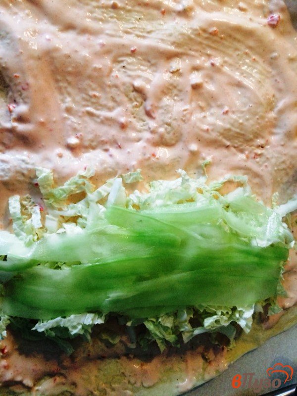 Шаверма или шаурма с курицей карри и овощами Шаверма или шаурма с курицей карри и овощами