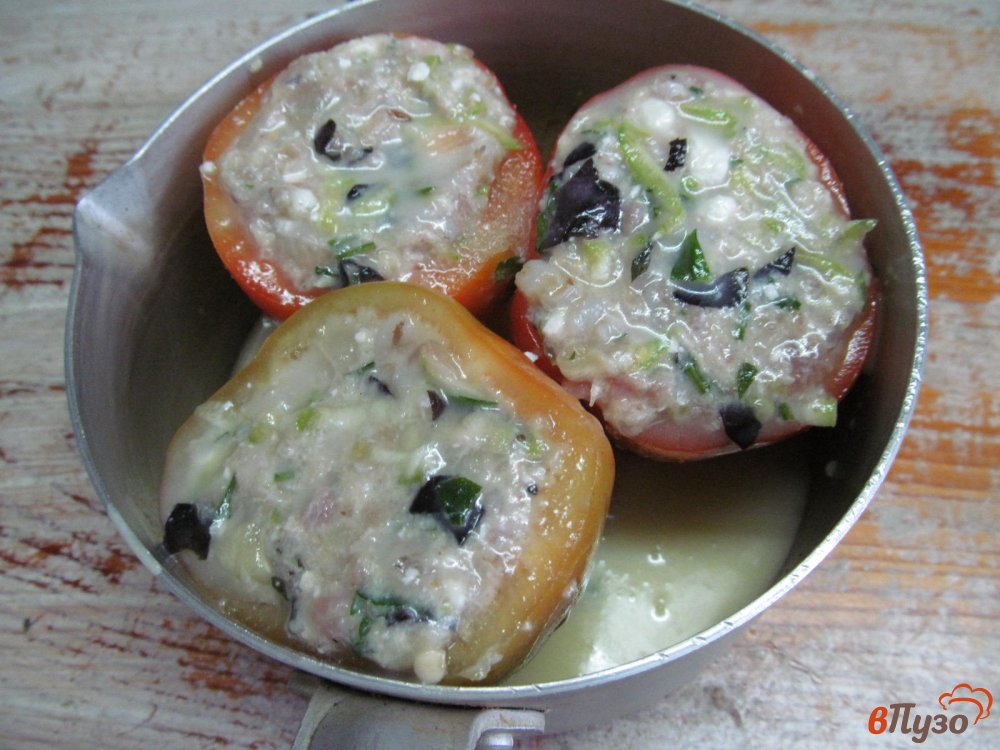 Фото приготовление рецепта: Фаршированные перцы куриным паштетом перловкой и мясным фаршем шаг №5