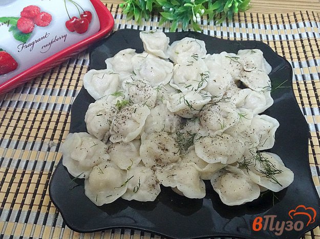 фото рецепта: Домашние пельмени со сборным и куриным фаршем