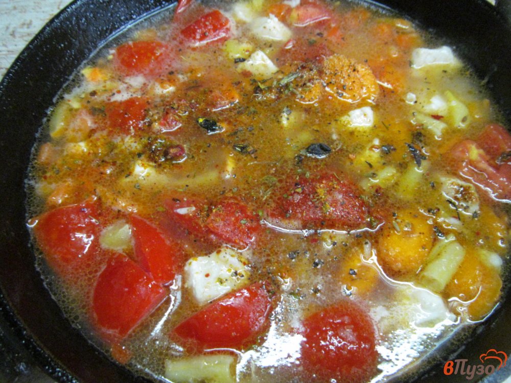 Фото приготовление рецепта: Плов из курицы с овощами шаг №5