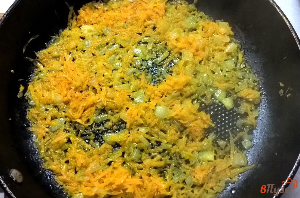 Фото приготовление рецепта: Макароны с мясом цыпленка шаг №3