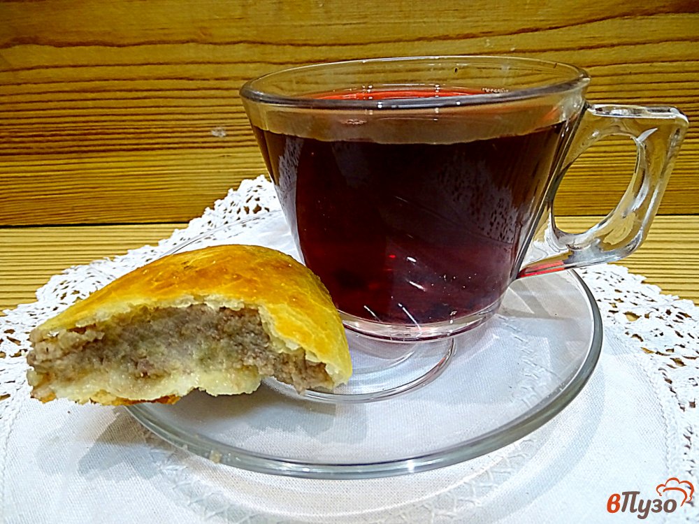 Фото приготовление рецепта: Пирожки с куриными желудками и картофелем шаг №19