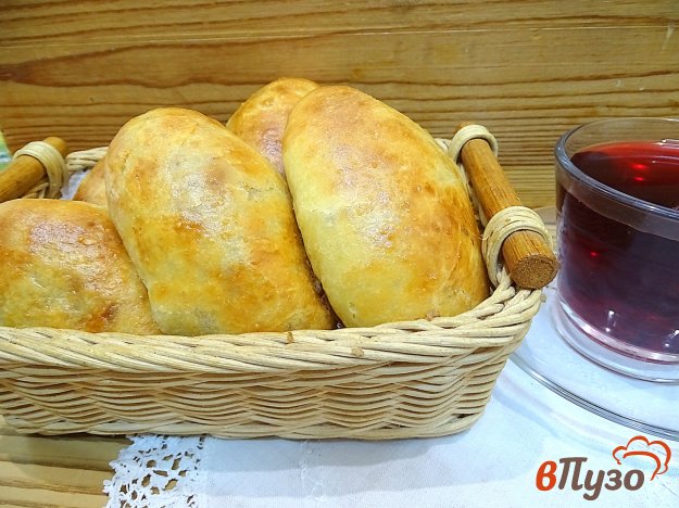 фото рецепта: Пирожки с куриными желудками и картофелем