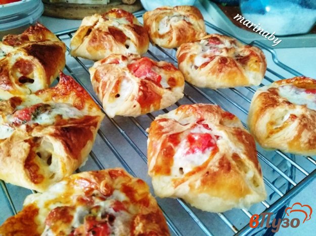 фото рецепта: Слоеные конвертики с мясом