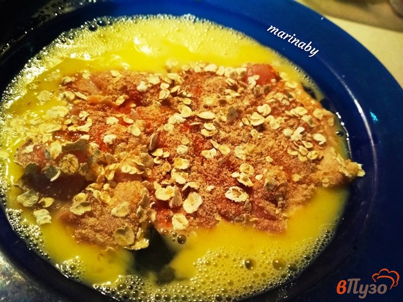 Фото приготовление рецепта: Отбивная из куриной мякоти бедра шаг №4