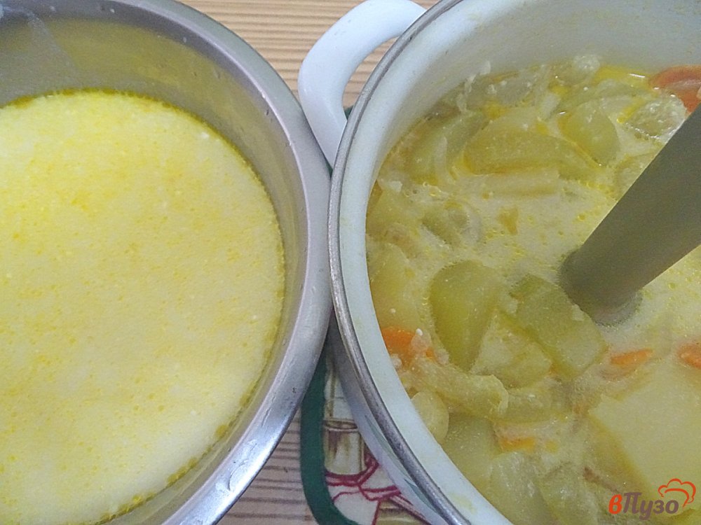 Фото приготовление рецепта: Суп пюре из кабачков и картофеля шаг №10