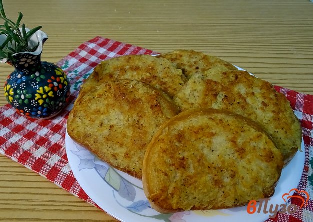 фото рецепта: Бутерброды с картофелем и фаршем