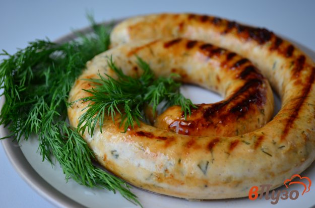 фото рецепта: Куриные колбаски с сыром