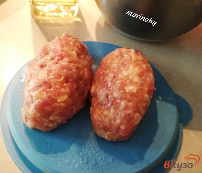Фото приготовление рецепта: Котлеты мясные с кабачком шаг №3