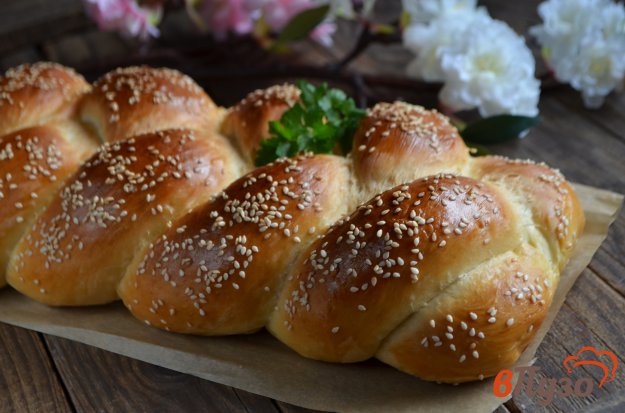 фото рецепта: Соленая коса с сыром и беконом