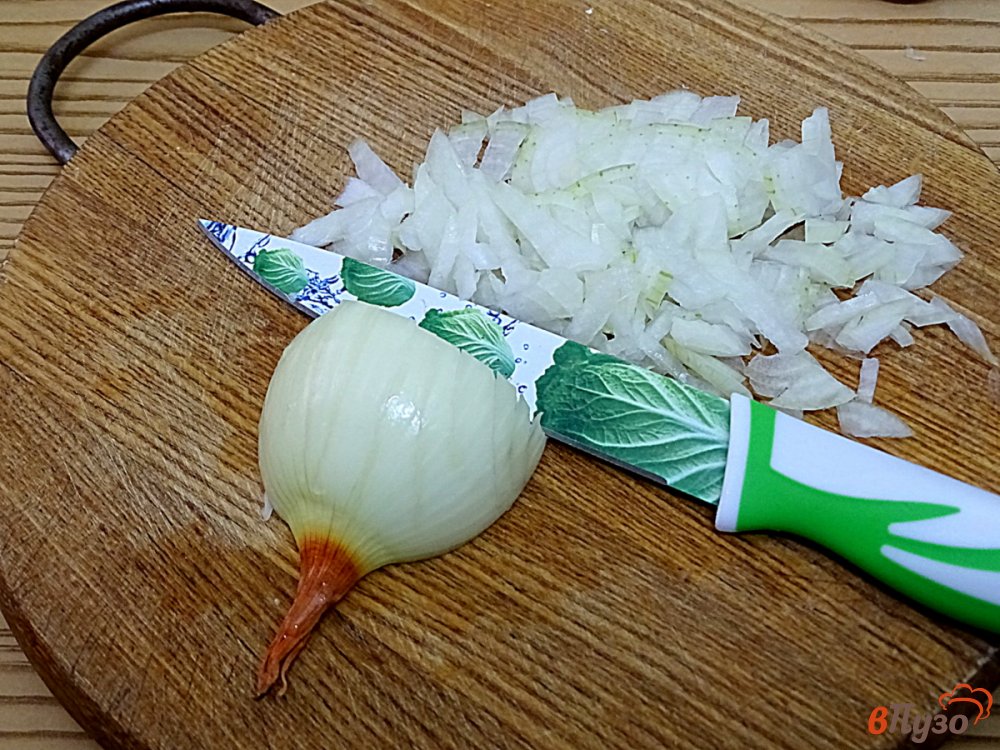 Фото приготовление рецепта: Мясной бульон с галушками шаг №3