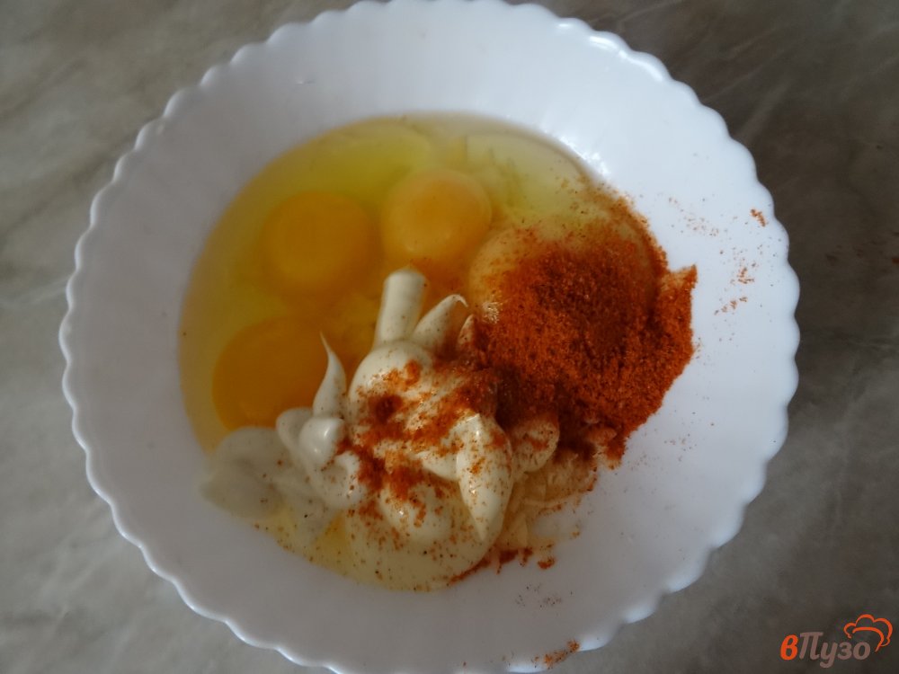 Фото приготовление рецепта: Картофельная запеканка с мясными тефтелями шаг №6