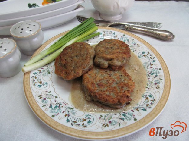 фото рецепта: Котлеты из овсянки с грибами
