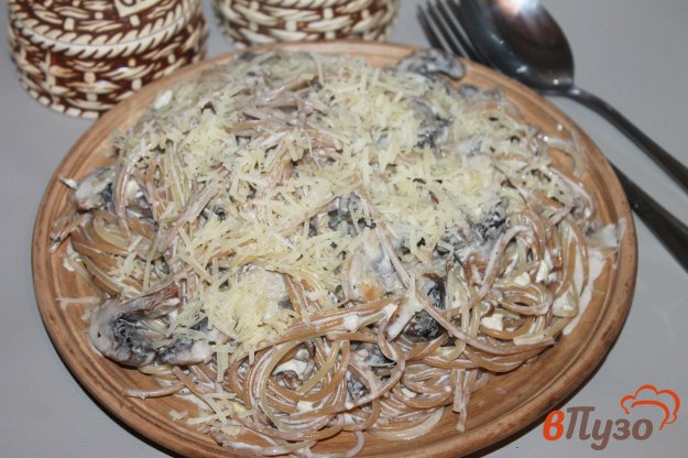 фото рецепта: Паста с грибами и сыром Дор Блю